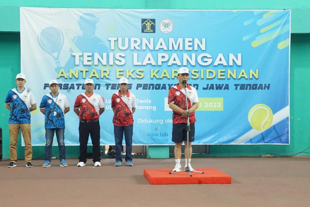 Kakanwil Jateng Buka Turnamen Tenis Lapangan Antar Eks-Karesidenan di Lingkungan Kemenkumham Jateng