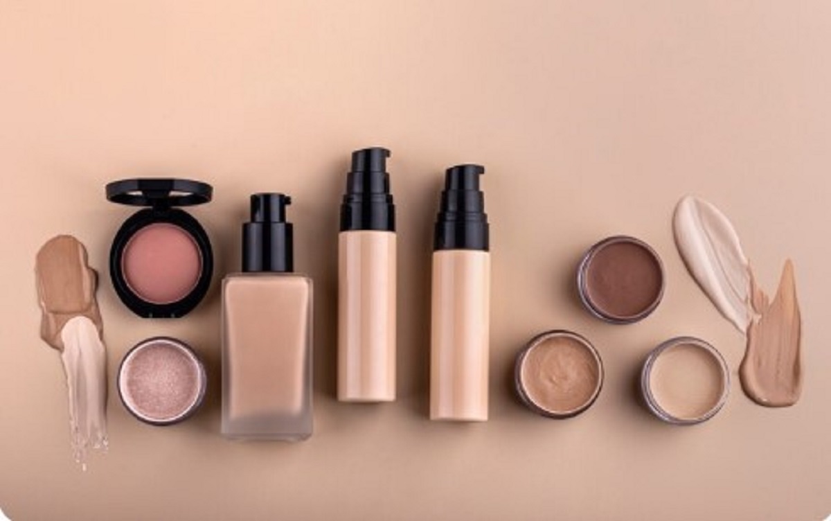 Yuk Kenali Jenis-Jenis Foundation Sesuai Kebutuhan Agar Makeup Flawless dan Tahan Lama