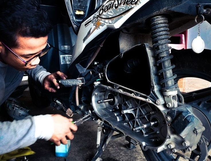 Awas, Inilah Penyebab Motor Matic Brebet Ketika Digas, Jangan Langsung Membawanya Ke Bengkel!