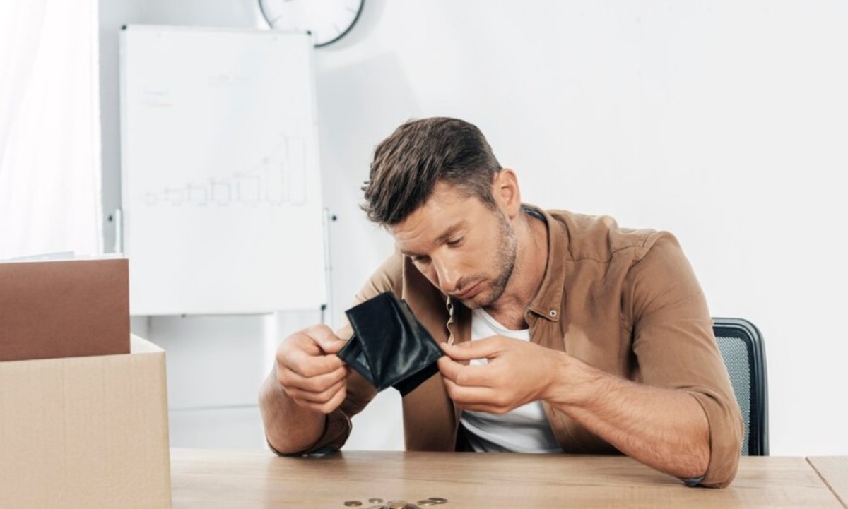 10 Kebiasaan Boros Mengatur Keuangan yang Perlu dihindari Ala Warren Buffet, Ciptakan Stabilitas Ekonomi!