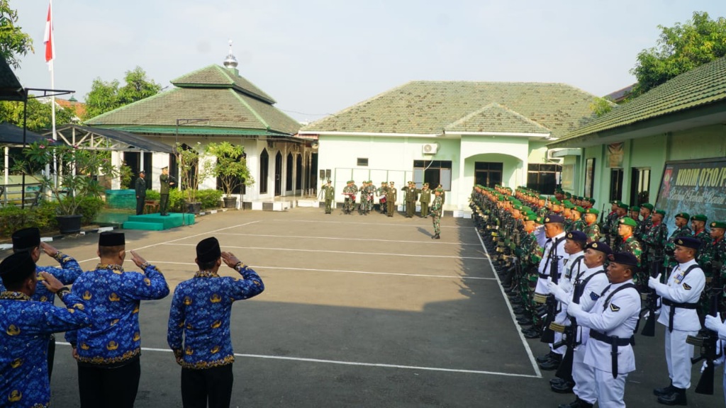Upacara Militer Warnai Peringatan HUT ke-80 TNI di Kodim Pekalongan