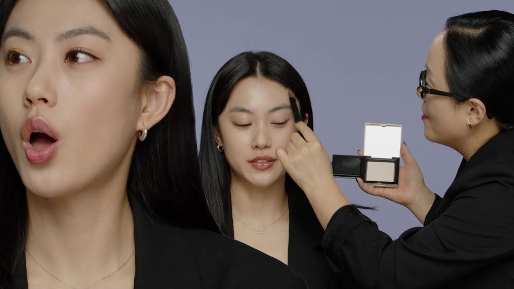 6 Tips Mengaplikasikan Cushion yang Flawless Ala Korea, Bikin Wajah Glowing dan Tanpa Pori-pori 