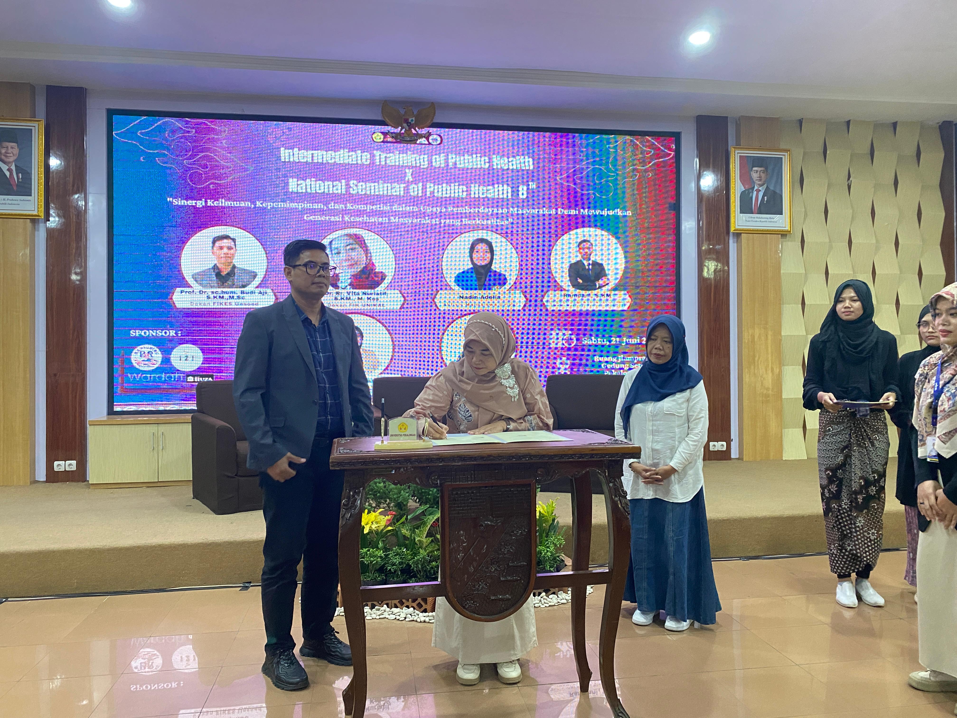 Prodi Kesmas Unikal Gelar National Seminar Of Publik Health dan Intermediate Training Of Public Health 