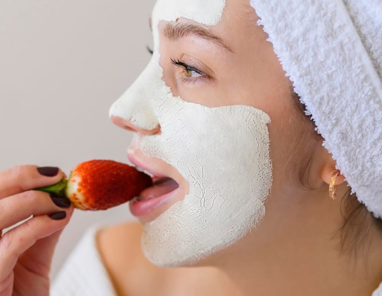 Resep Alami Memutihkan Wajah Sendiri di Rumah, Mudah dan Murah Kulit Auto Glowing!