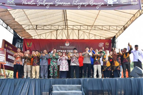 Parpol, Pejabat, dan Penyelenggara Pemilu di Kabupaten Pekalongan Deklarasi Pemilu Damai