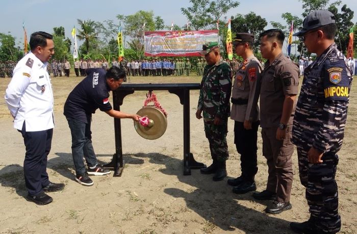 Keroyok Persoalan di Desa dengan TMMD, TMMD di Desa Windurojo jadi Role Model