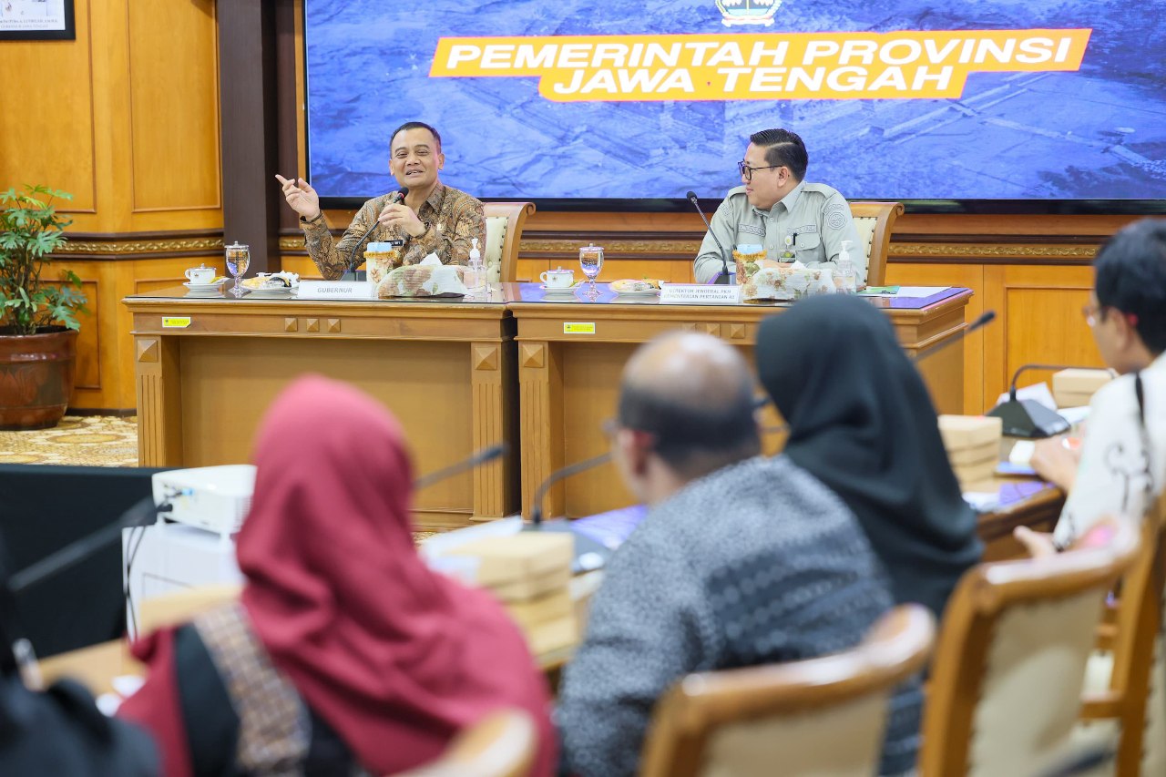 Peternakan Sapi Perah Terbesar bakal Dibangun di Jateng, Kapasitasnya Capai 30 Ribu Ekor