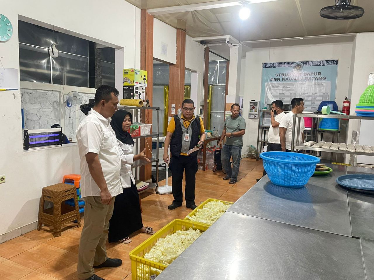 Tim Mabes Polri Sidak ke Dapur Makanan Bergizi Gratis di Batang, Ini Hasilnya