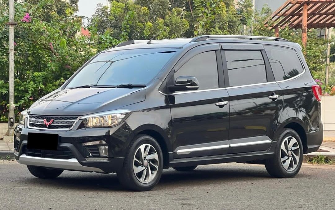 Wuling Confero 2023 Hadir Sebagai Mobil Keluarga 8 Penumpang yang Bisa Diandalkan!