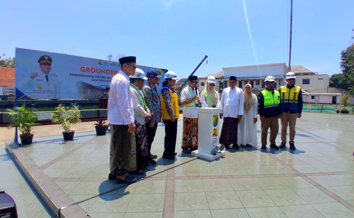 Groundbreaking Pembangunan Kantor Wali Kota dan DPRD Kota Pekalongan Resmi Dimulai