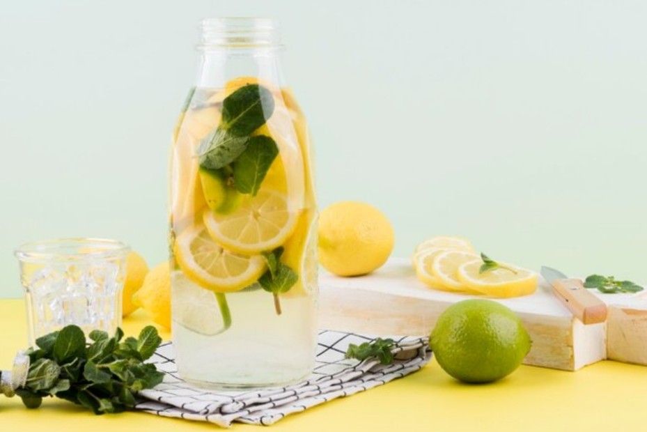 10 Fakta Menarik Manfaat Minuman Infused Water yang Menyehatkan Tubuh
