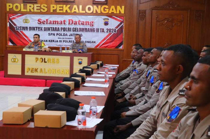 50 Siswa Diktukba Polri Gelombang II Tahun 2024 SPN Polda Jateng Latihan Kerja di Polres Pekalongan