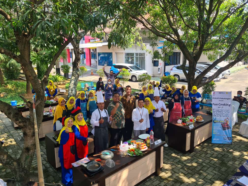 Kenalkan Electrifying Lifestyle, PLN gelar Fun Cooking dengan Kompor Induksi bersama Cabang Dinas ESDM