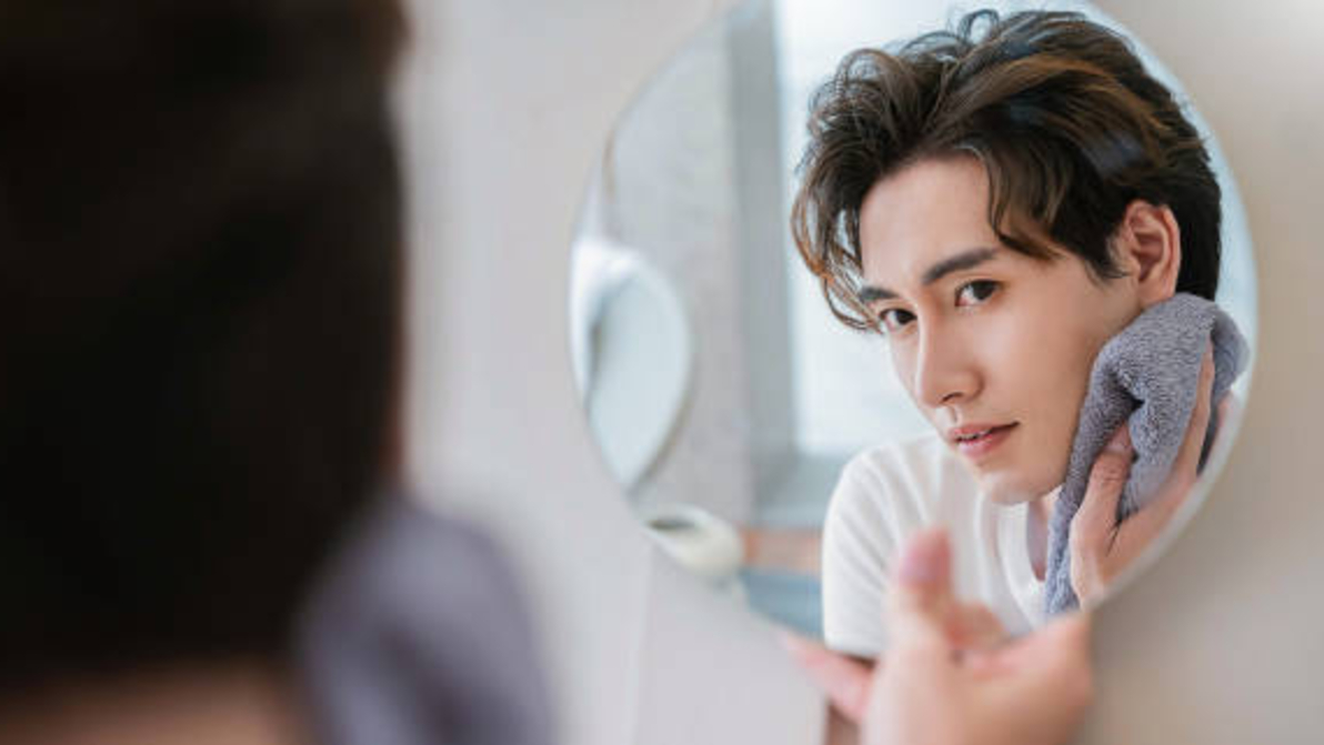 3 Cara Mencerahkan Wajah Pria yang Kusam dan Berminyak, Cuma Modal Bahan di Rumah