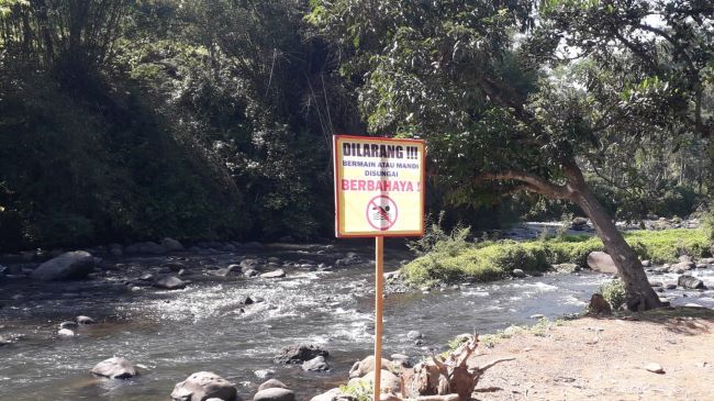 1 Tahun 3 Pelajar Tewas Tenggelam di Sungai Brondong, Pemdes Brondong Pasang Papan Peringatan