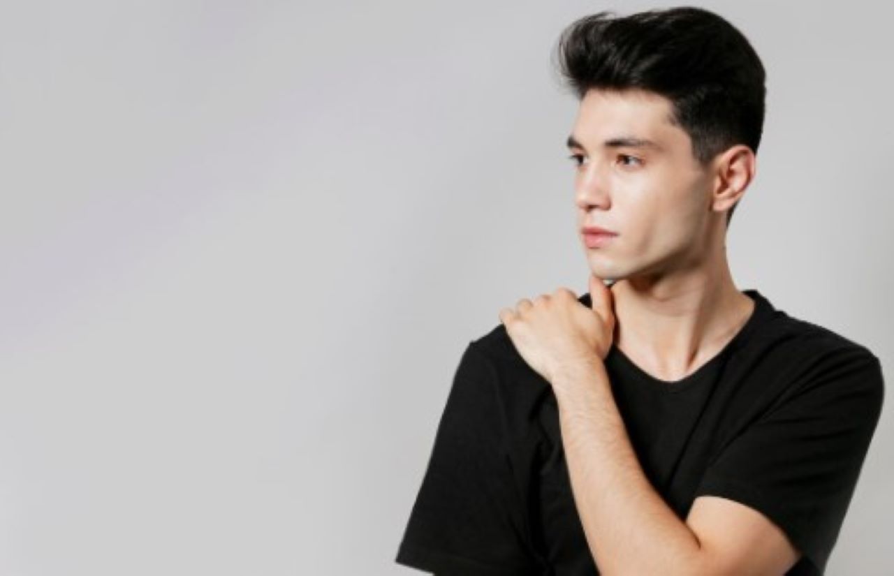 Begini Urutan Perawatan Kulit Pria di Malam Hari, Simple Cuma Butuh 4 Langkah