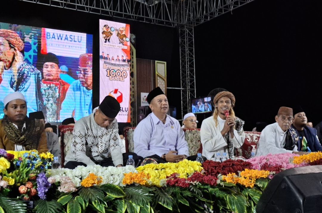 Bermunajad Bersama 1.000 Santri, Bawaslu Batang Ajak Masyarakat Pilih Pemimpin Tanpa Terpengaruh Politik Uang