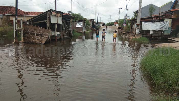 13 Desa di Pesisir Kabupaten Pekalongan Tergenang Banjir