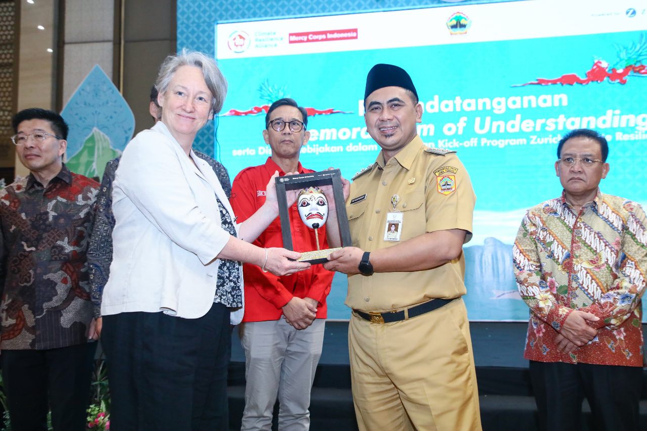 Pemprov Jateng Gandeng Zurich Foundation dan MCI Garap Proyek Pengelolaan Kawasan Pesisir Terpadu