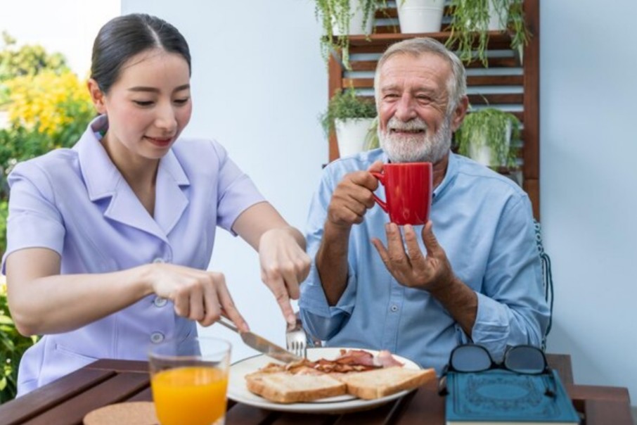 Inilah 7 Pilihan Menu makanan Sehat Kaya Multivitamin untuk Lansia Supaya Tetap Bugar