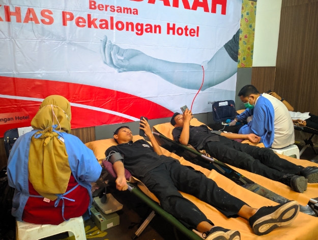 Awal Tahun 2024, Hotel Khas Pekalongan Gelar Donor Darah