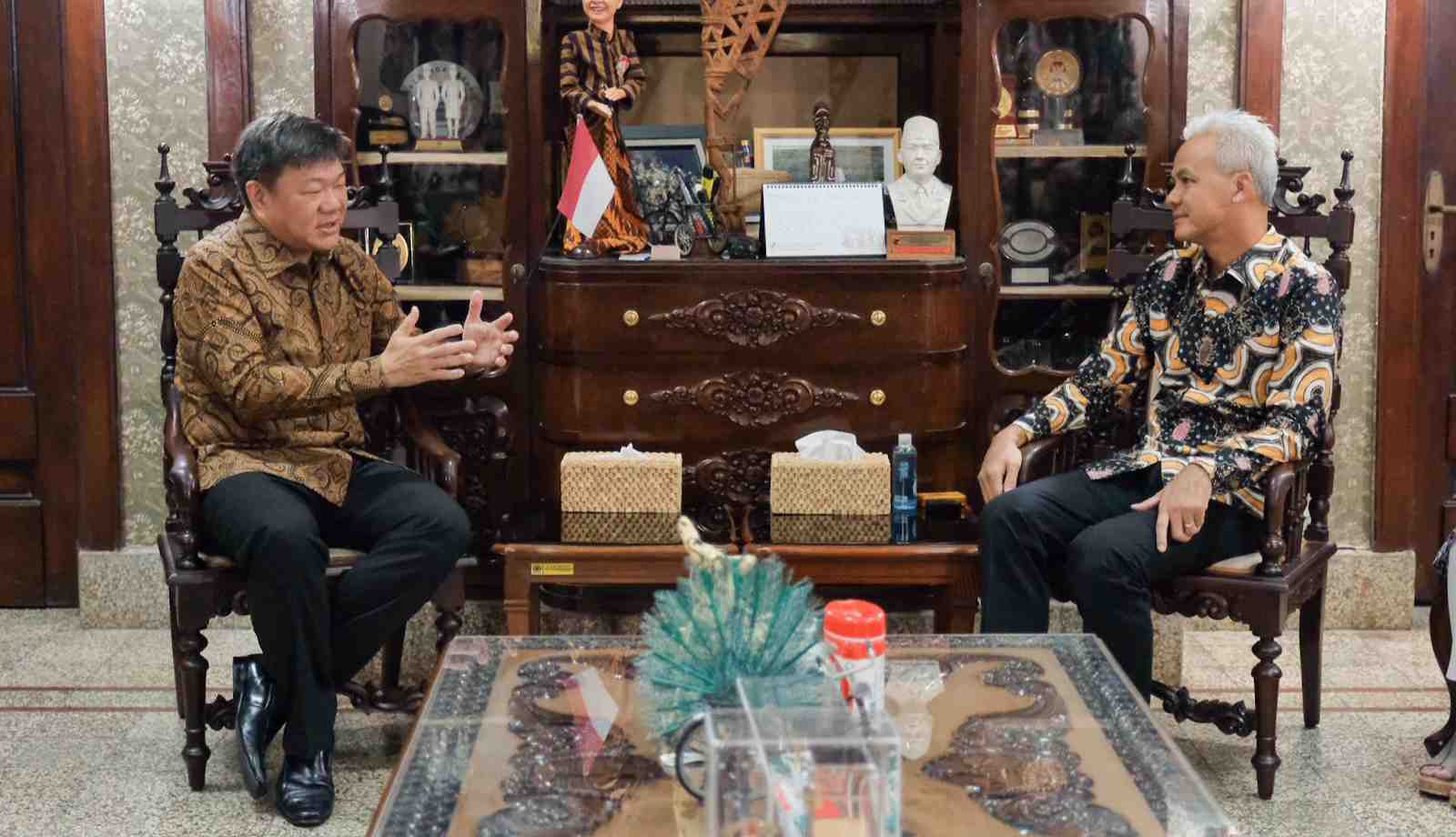 Gubernur Jawa Tengah Ganjar Pranowo menerima kunjungan  Bahas Potensi Kerja sama Green Energy Jateng-Singapura