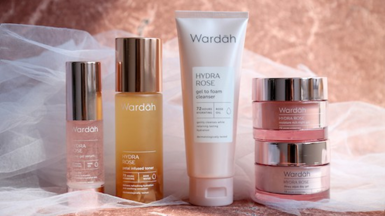 5 Daftar Skincare Wardah untuk Flek Hitam Terbaik, Lengkap dengan Cara Pakainya!