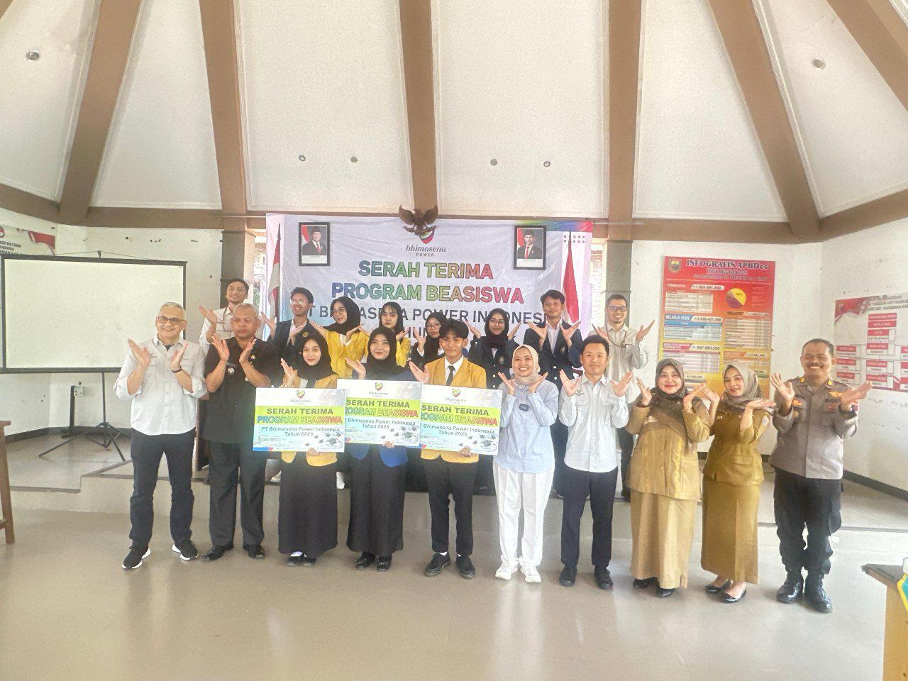 BPI Kembali Beri Beasiswa ke Tiga Siswa Berprestasi di Batang, Diapresiasi Pemerintah dan Masyarakat