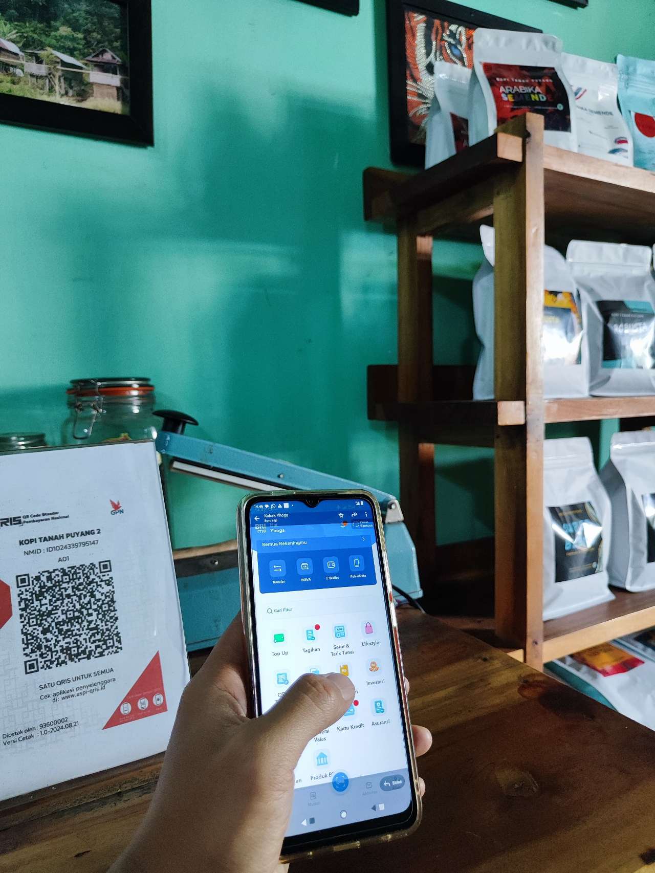 QRIS dan Mobile BRI: Solusi Pembayaran Digital untuk Kopi Lahat
