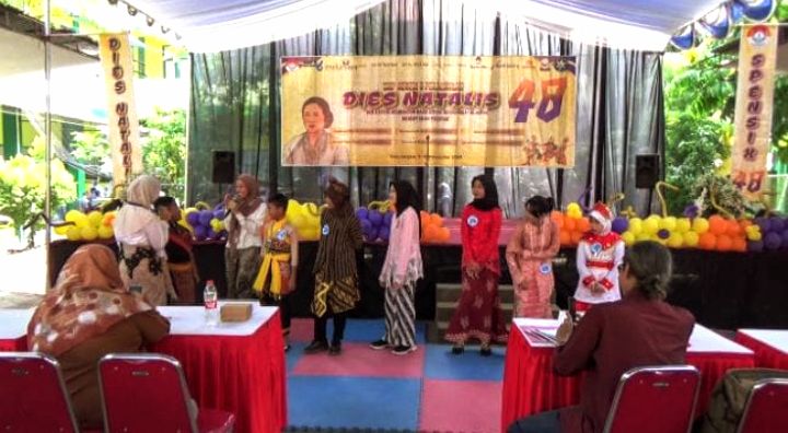 Dies Natalis ke 48, SMPN 6 Pekalongan Gelar Pesta Kata Nusantara 