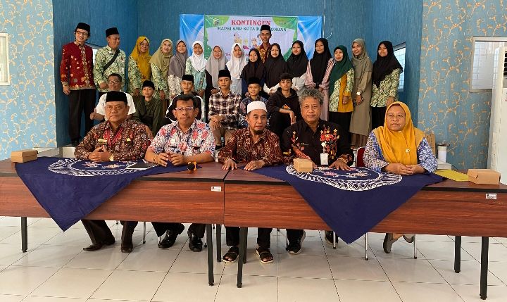 Lepas Kontingen MAPSI SMP ke Provinsi Jawa Tengah, Peserta Diminta Sportif dan Percaya Diri