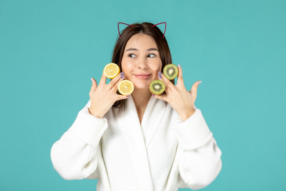 6 Buah Tinggi Vitamin untuk Kulit Berjerawat, Konsumsi Setiap Hari untuk Wajah Mulus