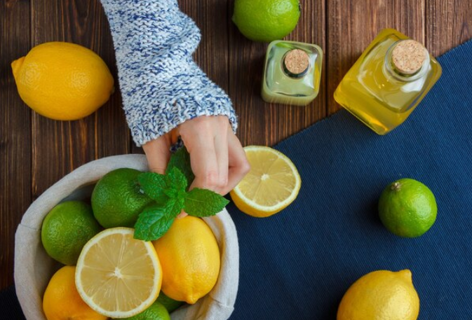 Ternyata Bisa Mengecilkan Perut Buncit, Inilah Khasiat Jeruk Nipis dan Madu untuk Diet yang Perlu Kamu Ketahui