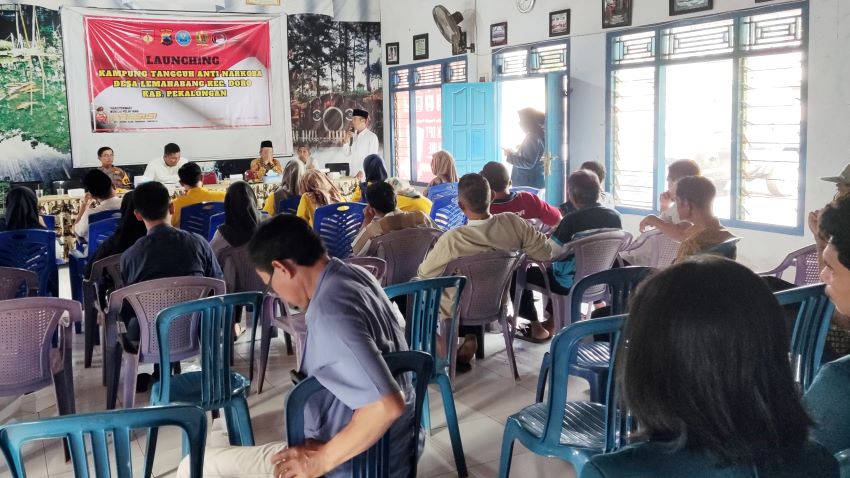 KKN Tim II Undip 2023 Bersama Polres Pekalongan Bentuk Kampung Tangguh Anti Narkoba di Desa Lemahabang