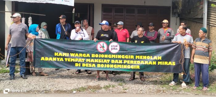 Warga Desa Bojongminggir Pekalongan Tolak Cafe Perusak Moral