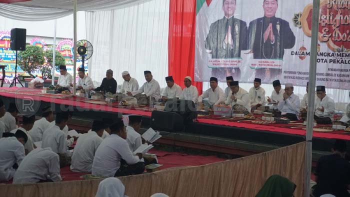 Khataman Al-Quran dan Istighosah Tandai Puncak\Peringatan Hari Jadi ke-117 Kota Pekalongan