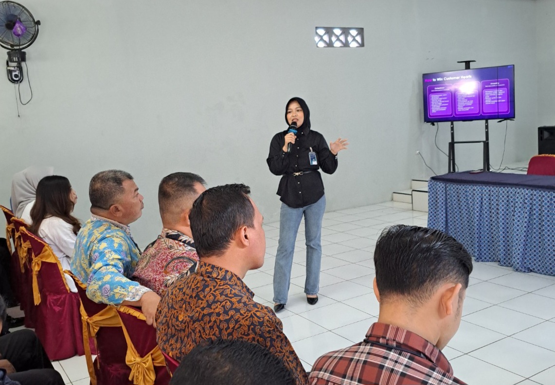 Perkuat Pelayanan Publik, Pegawai Lapas Pekalongan Ikuti Pelatihan Pelayanan Prima