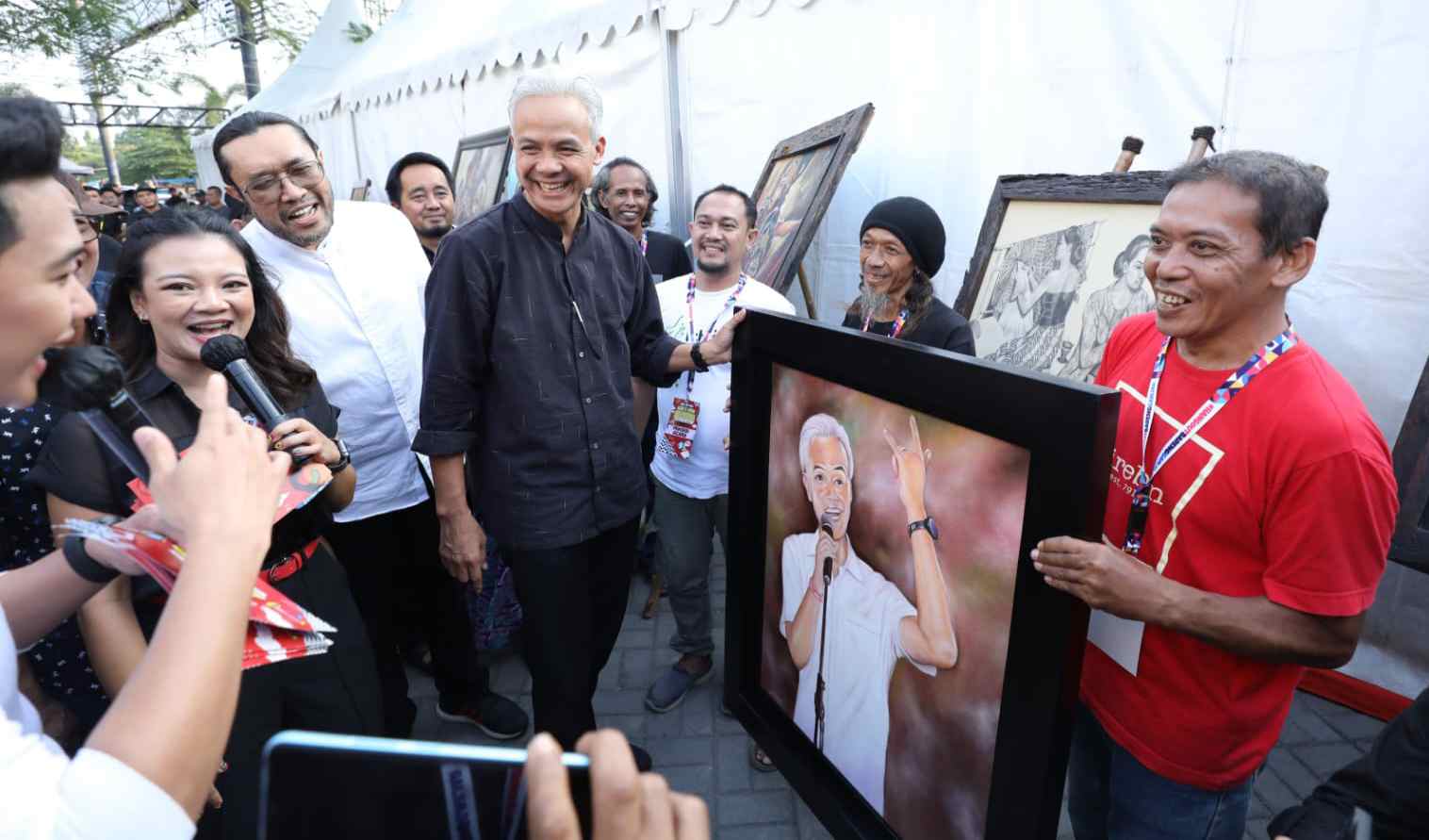 Nongkrong Bareng Gen Z di Cirebon, Ganjar : Ternyata Mereka Sangat Peduli Isu Lingkungan