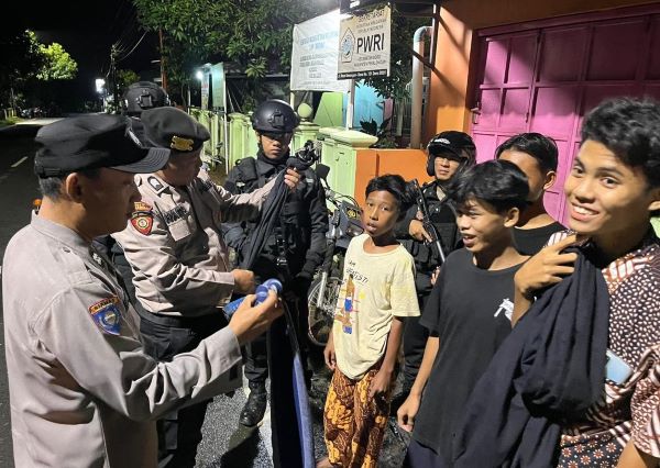 Antisipasi Perang Sarung Yang Marak di Bulan Ramadhan, Polres Pekalongan Tingkatkan Patroli Wilayah