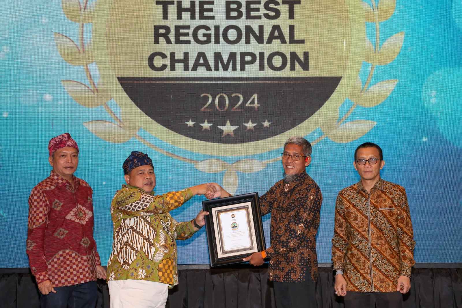 Pemprov Jateng Raih 3 Penghargaan Pada Ajang The Best Regional Champion 2024