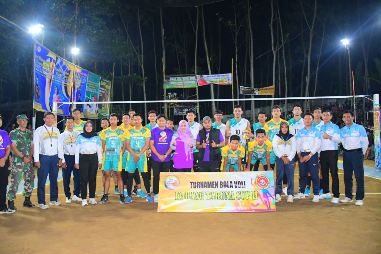 Bupati Pekalongan Fadia Arafiq Dukung Turnamen Bola Voli Karang Taruna Cup II di Kecamatan Talun