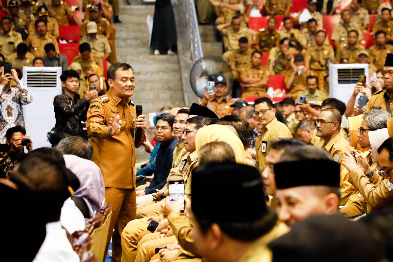 Tenang, Gubernur Ahmad Luthfi Jamin Perlindungan Program Pembangunan Desa 