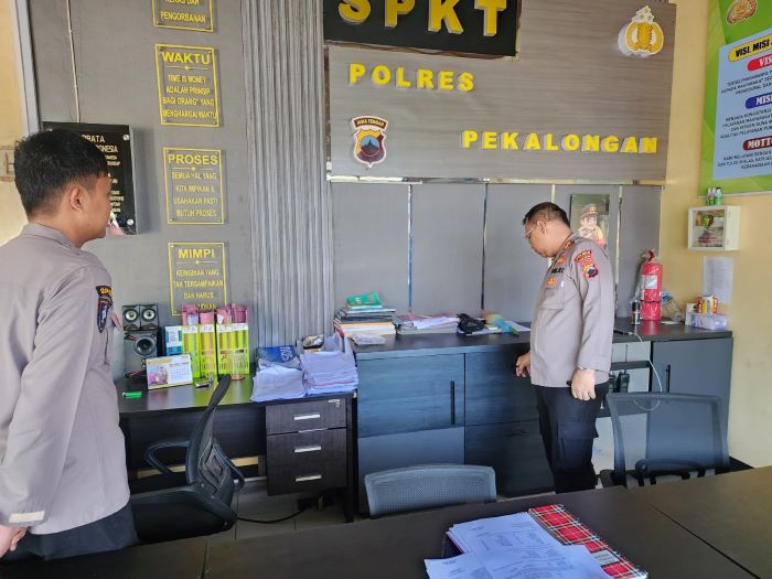 Pastikan Pelayanan Prima, Kapolres Pekalongan Sidak Ruang SPKT