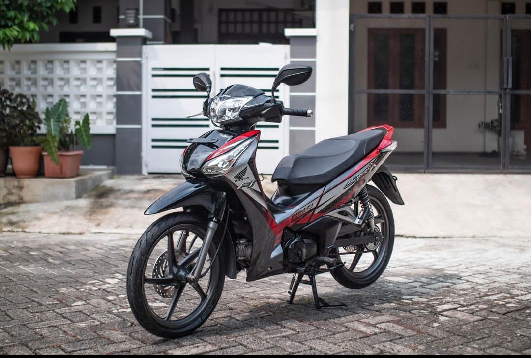 Gak Bikin Kantong Kering! Inilah 5 Motor Bebek Murah Irit yang Mesinnya Bandel, Cocok untuk Ojek Online!