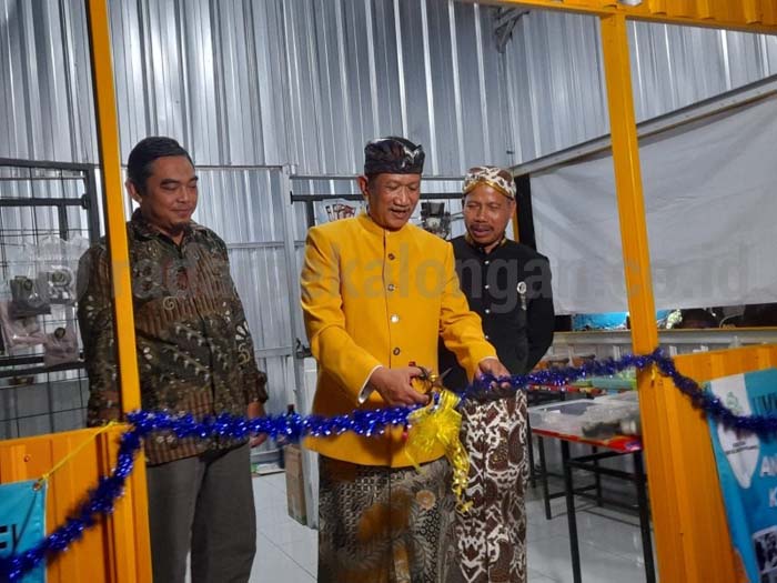 Kecamatan Ngampel Launching Warung Pojok UMKM