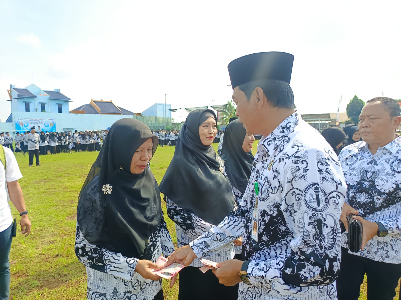 Pemkab dan PGRI Batang Siap Berikan Perlindungan Hukum Bagi Guru