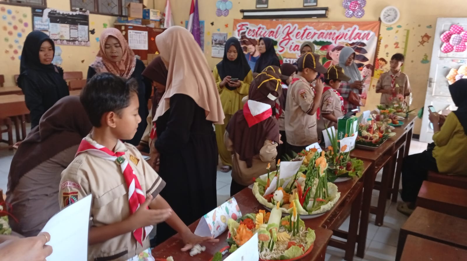 Festival Keterampilan Siaga SDN Tangkil Kulon, Ajang Ekspresi Seni dan Kolaborasi Orang Tua