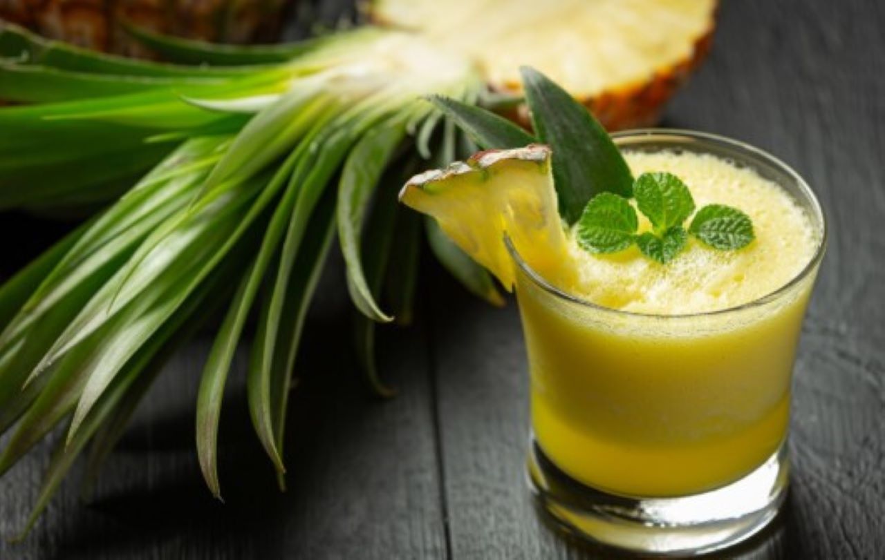 6 Jus untuk Mengatasi Jerawat Meradang, Alternatif Skincare Alami di Rumah!