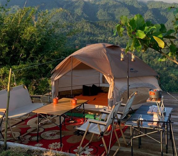 Lagi Anget-angetnya, Spot Glamping Baru Di Paninggaran Pekalongan, Kudu Cobain Bareng Bestie Kamu