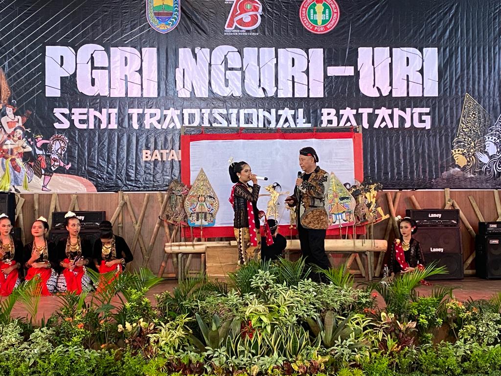 Nguri-uri Seni Tradisional Batang, PGRI Batang Ajak Masyarakat Perkuat Cultural Heritage 